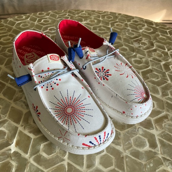 NEW! Hey Dude Women's Wendy Slip-On in ‘White Fireworks’ - Picture 3 of 9